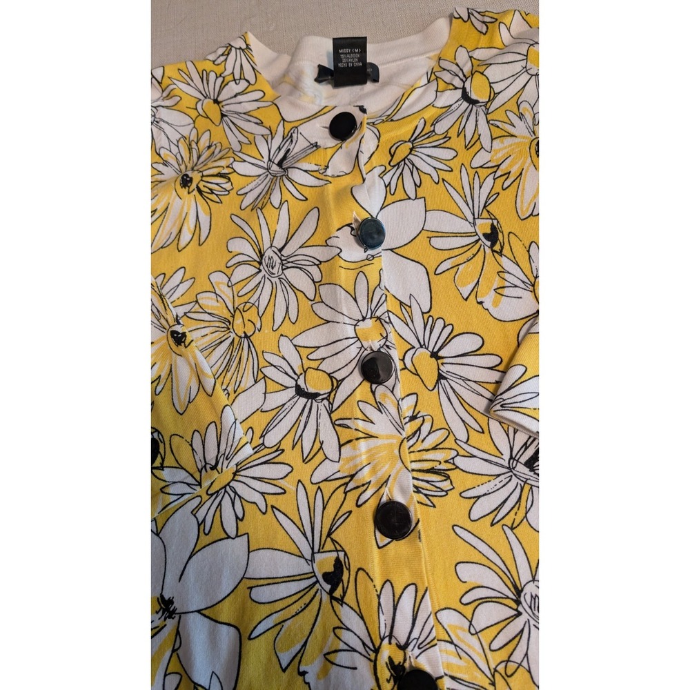 Women's Gage & Cable Daisy Sweater Size Missy Med.